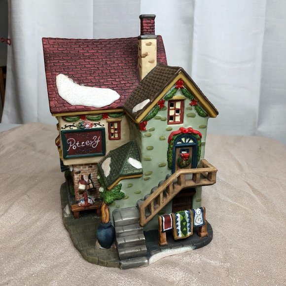 Pottery Shop Christmas Holiday Village Collectible Glitter Detail - Picture 11 of 14